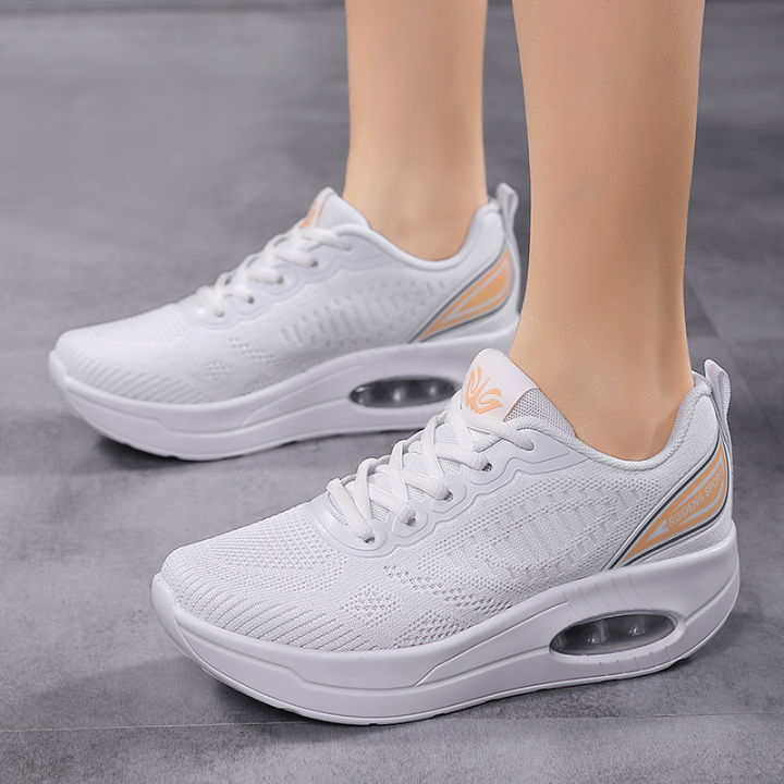 new-ruideng-82257-รองเท้าผ้าใบ-สีขาว-รองเท้าออกกำลังกายเพื่อสุขภาพ-ความสูง-5-cm-น้ำหนักเบา-นุ่ม-ระบายอากาศได้ดี-ไซส์-36-40-มีสินค้าพร้อมส่ง