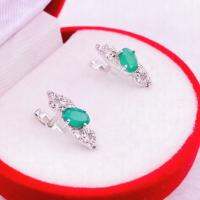 N6408 ต่างหูพลอยโมราแท้ ( Chrysoprase ) แบบอิงลิชล็อค ตัวเรือนเงินแท้ 925