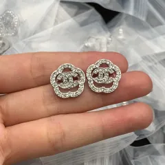 With Gift Box】New Letter Earrings Stud Earrings for Women High