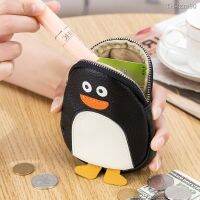 ? กระเป๋าสตางค์ ซองการ์ด ถุงเงิน The new 2022 head layer cowhide cartoon penguin zero wallet card bag lipstick hand multi-function cute girls