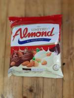 UNITED ALMOND,ถั่วอัลมอนล์เคลือบช็อคโกแลตและไวท์ช็อคโกแลต