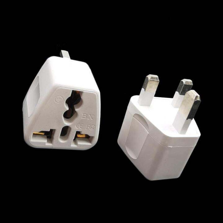2pcs Universal Socket to UK/Singapore 3 pin plug Travel Converter, Hongkog Malaysia AC Power
