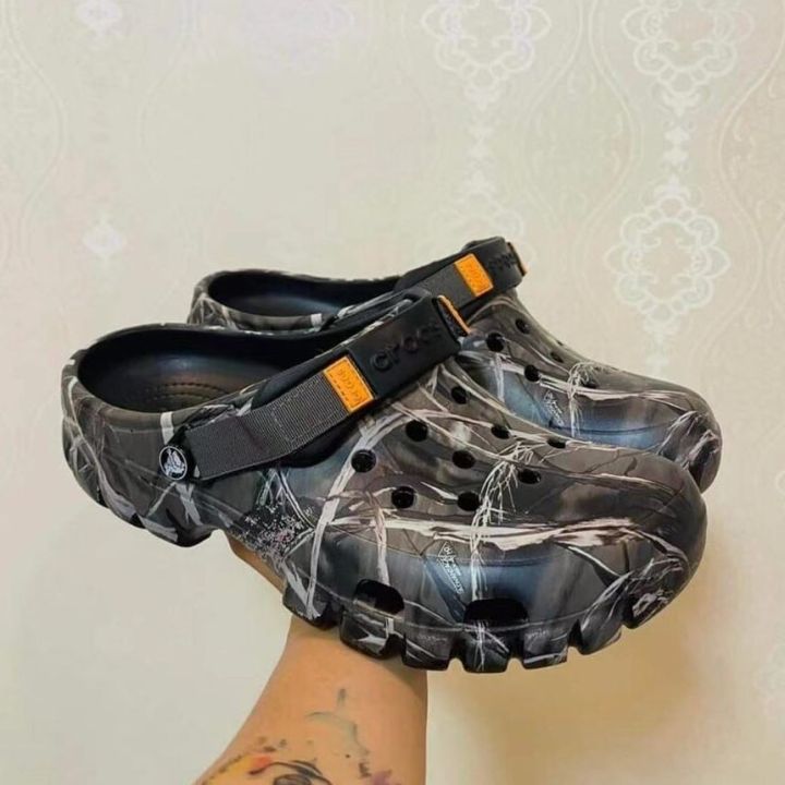 รองเท้า-crocs-comfort-เพิ่งออกมาใหม่ล่าสุด-สำหรับผู้ชาย-m7-m11-สินค้าถ่ายจากตัวจริง-มีหลายสีหลายไซส์ให้เลือก