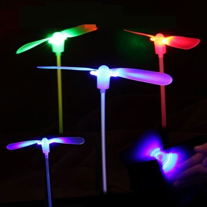 จานบินมีสายดึงเรืองแสงสำหรับเด็กไฟ-led-ของเล่นบินได้หมุนได้สำหรับกลางแจ้งแฟลชจานบิน-ufo-เกมเพื่อการเรียนรู้ก่อนวัย