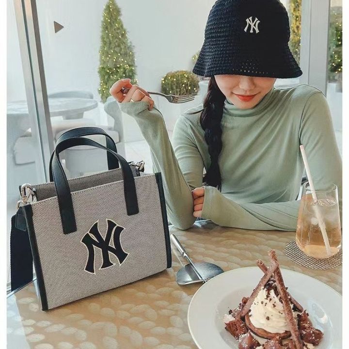 mlb-official-ny-american-professional-baseball-men-and-women-couple-models-tote-bag-summer-new-ny-letter-yankees-shoulder-messenger-handbag