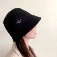 Unisex Fashion Saturn Embroidery Plush Wool Fisherman Hat Small Brim Saturn Embroidery Hat Autumn Winter Casual Plush