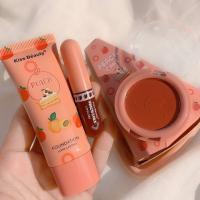 ราคาต่อเซต 3 ชิ้น เมคอัพมินิเซต รองพื้น+บรัชออน+ลิปจุ่มเนื้อแมท KISS BEAUTY PEACH CAKE รหัสสินค้า 184