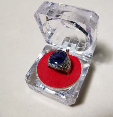 แหวนพลอยแท้ พลอยไพลิน Blue Sapphire 15 กะรัต เรือนเงินแท้ 925 งานฝังพลอยไร้หนาม ไซส์ 56