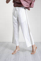 QueenCows กางเกงหลังคลอด Linda Trouser (Off White)