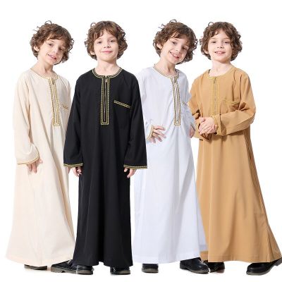 ชุดเดรสยาวสำหรับผู้ชายมุสลิมชุดสะดวกสบายและระบายอากาศยาวผู้ชายมุสลิม