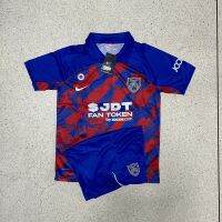 ชุดฟุตบอล ชุดกีฬา ชุดออกกำลังกายผู้ใหญ่ ลายทีม Johor เสื้อ+กางเกง เกรด A