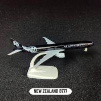 มาตราส่วน1:250เครื่องบินจำลองโมเดลเครื่องบินโลหะนิวซีแลนด์ B777 Kids Toys ของขวัญคริสต์มาสสำหรับเด็กผู้ชาย