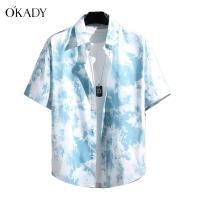 OKADY 2022 เสื้อเชิ้ตแขนสั้นผู้ชายใหม่ฤดูร้อนบางพิมพ์ปกบางด้านบนเกาหลีแฟชั่นลำลองแขนสั้นเสื้อยืด