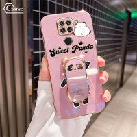 กล้องเจาะรูที่มีความแม่นยำครอบคลุมทุกสายเคสโทรศัพท์สำหรับ Xiaomi Redmi Note 9 4G เคสโทรศัพท์ป้องกันโทรศัพท์ตกชุบโลหะด้วยไฟฟ้าหรูหราพร้อมตัวยึดหมีแพนด้า Bing Dwen