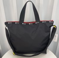 LeSportsac music broadcast poem Pikachu joint handbag inclined shoulder bag portable 4360 free mail black tote bags