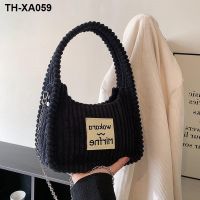 Female winter 2023 new corduroy bag fashion temperament one shoulder handbag chain web celebrity joker inclined shoulder bag