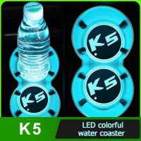 แผ่นไฟ Led หลากสีแผ่นถ้วยน้ำเสื่อกรูฟ Selimut Mobil ถาดรองแก้วน้ำรถยนต์สำหรับ Kia K5