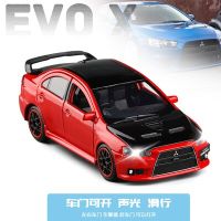 รถของเล่นโมเดลย่อส่วนโมเดลรถ Diecast อัลลอย1:32 Mitsubishi Lancer Evolution X พร้อมไฟเสียงโมเดลสำหรับรถเด็ก