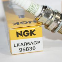 Original-genuine✧ↂ NGK Platinum Spark Plug LKAR6AGP Lufeng X2 Yidong Yuexiang V7 Tiida Sylphy Departure T70 T90 D50