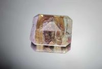 หินเรนโบว์ ฟลูออไรต์ (Rainbow Fluorite Slice With Natural Edge) " หินแห่งความฉลาด " น้ำหนัก 10.48 ct. ขนาด 13.8x6.2x15 mm. พลอยแท้ 100% เนื้อดี ราคาถูก