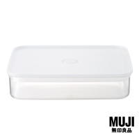 มูจิ กล่องถนอมอาหาร - MUJI Sealable Container 20 x 24.5 x 5.5 cm