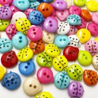 50Pcs 14mm Plastic Ladybug Plastic Buttons Kids Sewing Crafts PT285 Haberdashery