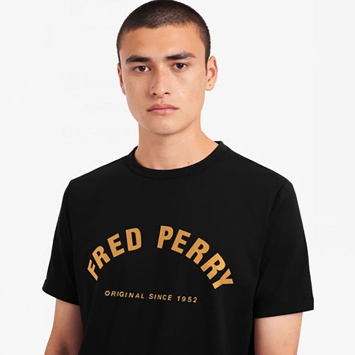 fred-perry-2023-fred-perry-ผ้าฝ้ายแขนสั้นเสื้อยืดลายหูข้าวสาลีปักสีทึบพิมพ์คอกลมปักลายแฟชั่นวัยรุ่น