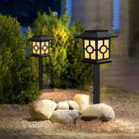 2pcs Outdoor Garden Lamp Solar Powered Light IP55 Waterproof for Landscape Garden Pathway Parks Squares