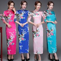 ขนาด6XL ดอกไม้และนกยูงจีนเลดี้ cheongsam qipao พิมพ์ดอกไม้เซ็กซี่ยาวชุดเจ้าสาวงานแต่งงานชุดราตรี vestidos