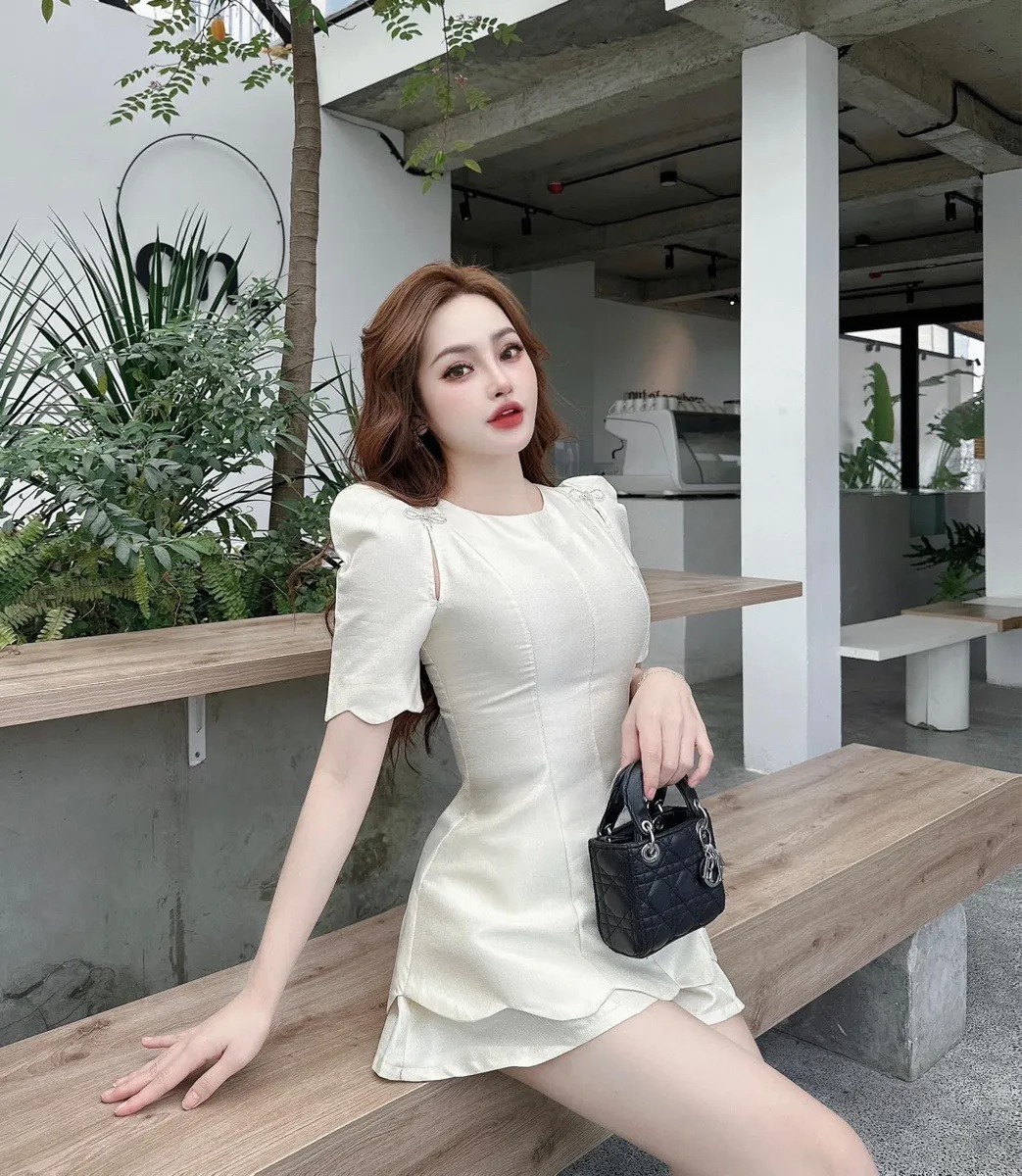 Set Đồ Áo Peplum Tay Phồng Kết Đá + Quần Short Đi Chơi Dạo Phố, Đi ...