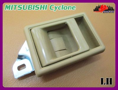 MITSUBISHI CYCLONE DOOR OPENER DOOR HANDLE INSIDE LEFT (LH) "BROWN"  // มือจับใน ด้านซ้าย สีน้ำตาล สินค้าคุณภาพดี