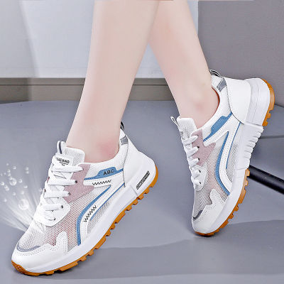 รองเท้าผู้หญิง 2023 รองเท้าสีขาวแบบใหม่สำหรับฤดูร้อนสำหรับผู้หญิงรองเท้ากีฬาลำลองพื้นหนาตาข่ายเดี่ยวระบายอากาศได้ดี M08