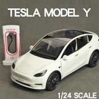 โมเดล1:24 Tesla โมเดล Y Roadster โมเดลรถอัลลอยโลหะยานพาหนะดายแคสของเล่นจำลองโมเดลสะสมแสงไฟเสียงของเล่นสำหรับเด็ก