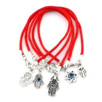 50Pcs Mixed Kabbalah Hamsa Hand Charms Red Chinese Knot Rope Diy String celets K03811