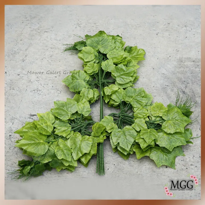 Daun Anggur Plastik Hijau Muda (Lusinan ) / Daun Artificial / Daun