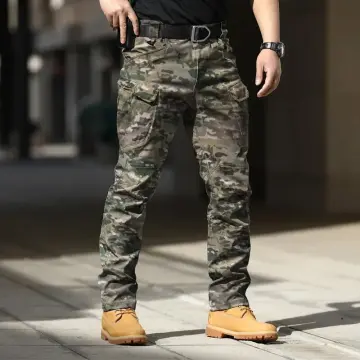 Casual hot sale army look