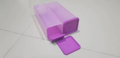 Tupperware กล่องแคร๊กเกอร์