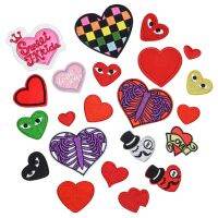 High Quality Embroidery Heart Pattern Patch DIY Clothing Accessories Shoes Hats Bags Jewelry Crash Accessories Patch Fashion Accessories