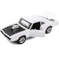 1/32 Fast &amp; Furious 7 1970ที่ชาร์จ Dodge ของเล่นขนาดเล็กอัลลอยด์ R/T ของขวัญคอลเลกชันไฟเสียงโมเดลรถยนต์ดึงถอยหลังสำหรับเด็ก