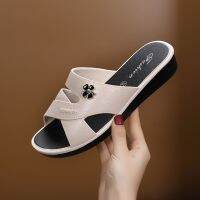 ♔ New slippers female summer wear outside soft bottom anti-slip bath wedges cool lady living in fashion shoes with thick soles slippers