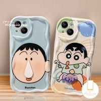 3Dหยักขอบโค้งเคสโทรศัพท์การ์ตูนสำหรับiPhone 15 11 13 14 12 Pro Max 15 7Plus x XR 7 8 6 6S Plus XS Max SE 2020 น่ารักตลกCrayon Shin-Chanกันกระแทกปกอ่อน