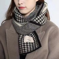 Hot sell Ins scarf female plover grid han edition joker 2022 new students in the fall and winter of cape warm scarf male tide