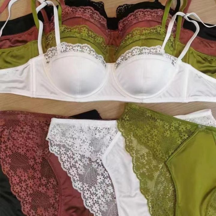 xi-ke-teevancce-new-french-thin-satin-lace-underwear-with-large-chest-and-small-sexy-bra