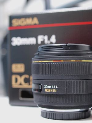 Sigma 30mm f/1.4 EX DC HSM สินค้าใหม่ศูนย์ สำหรับ nikon DSLR APS-C/ SLR