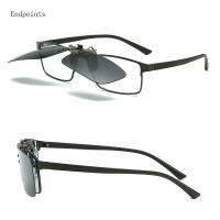 ENDPOINTS เดินทาง กลางแจ้ง Photochromic พลิกขึ้นคลิปบน แว่นตาพลิกขึ้น ป้องกันรังสียูวี การดูแลวิสัยทัศน์ กล้องมองภาพกลางคืน clipon คลิปแว่นตาสายตาสั้น แว่นกันแดดโพลาไรซ์ คลิปแว่นตาคืนวิสัยทัศน์ แว่นกันแดดแบบคลิปออน