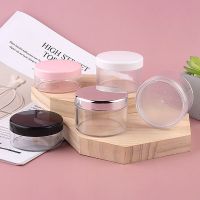 【CW】 20pcs 30/50g Plastic Loose Jar With Sifter Containers Refillable Bottles Pot Makeup косметика