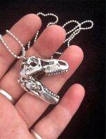 Handmade T-Rex Dinosaur Skull Pendant Long Necklace 24 Inch Chain T Rex Silver Plated/Key Ring Fashion Chain Necklaces