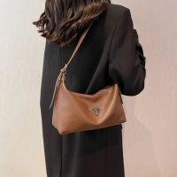 Vintage Knotted Strap Soft Shoulder Bags For Women 2022 Trend Fashion Simple Large Capacity Tote Ladies Handbags