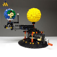 BuildMOC 4477 Ideas Creative Earth Moon And Sun Orrery Spin Model WORLD DIY Diamond Mini Micro Building Blocks อิฐของเล่นของขวัญ