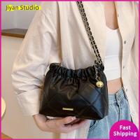 JIYAN2866 จีบลายสก๊อต กระเป๋าทรงถัง จุได้มาก หนังพียู กระเป๋า Crossbody แฟชั่นสำหรับผู้หญิง ลำลองแบบสบายๆ ถุงใต้วงแขน ผู้หญิงผู้หญิงผู้หญิง